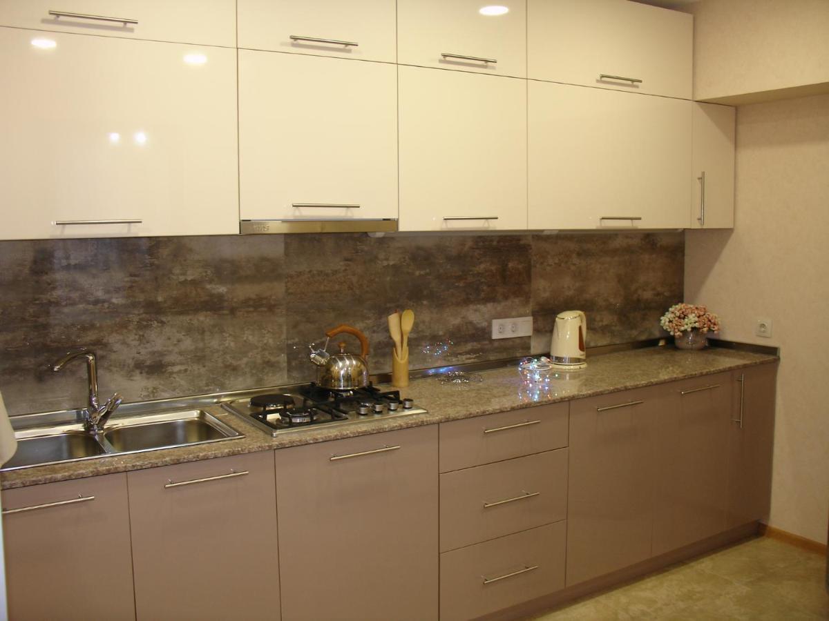 River Side Apartment ティビリシ エクステリア 写真